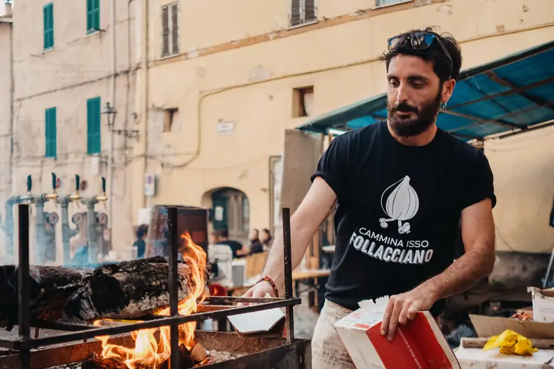 Preparazione focacce (B/N)